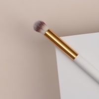 Кисть для макияжа &laquo;White&raquo;, 18 (&plusmn; 1) см, цвет белый