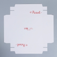 Коробка кондитерская для муссовых пирожных &laquo;Present&raquo;, 17.8 х 17.8 х 6.5 см