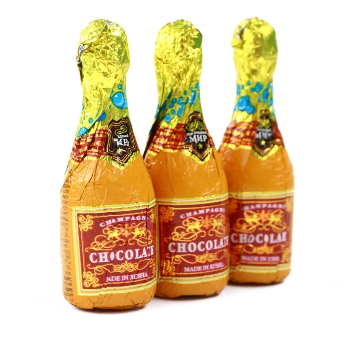 Шоколадные фигурки «Игристый год» Шоколадные фигурки «Игристый год»