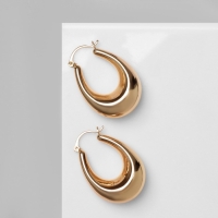 Серьги металл &laquo;Широкие&raquo; объёмные, цвет золото