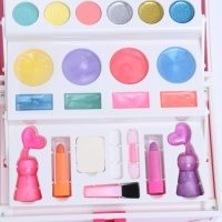 Набор косметики для девочки &laquo;Чемоданчик для принцессы&raquo;