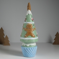 Сувенир керамика свет "Пряничная ёлочка с печенюшками" зелёная 10х10х31 см