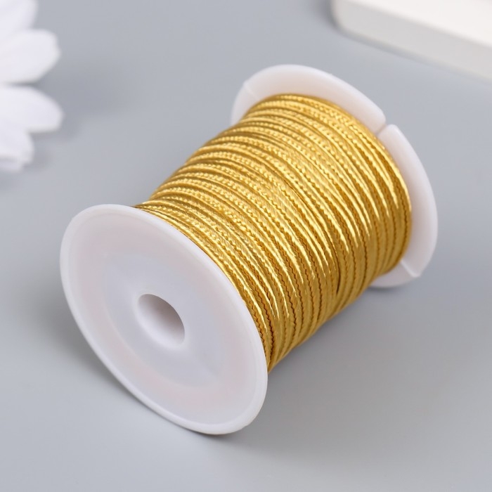 Сутажный шнур на бобине "Светлое золото" намотка 10 м толщина 3 мм 4,3х4,7х4,7 см