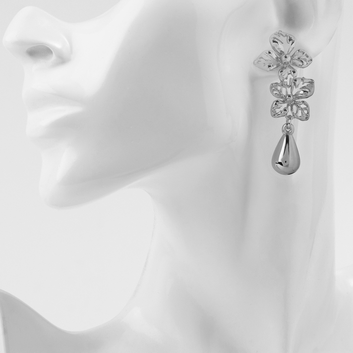 Серьги металл &laquo;Стиль&raquo; цветок с каплей, цвет серебро