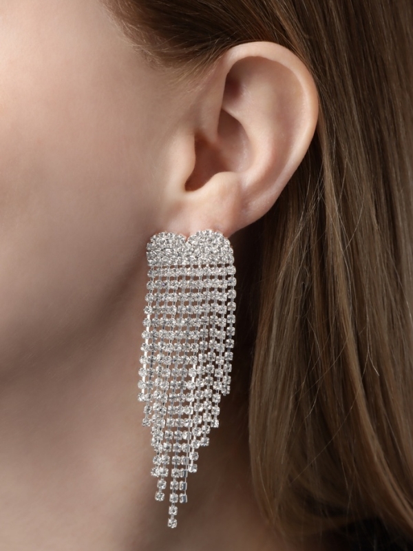 Серьги висячие со стразами &laquo;Вечное сияние&raquo; сердечки, цвет белый в серебре