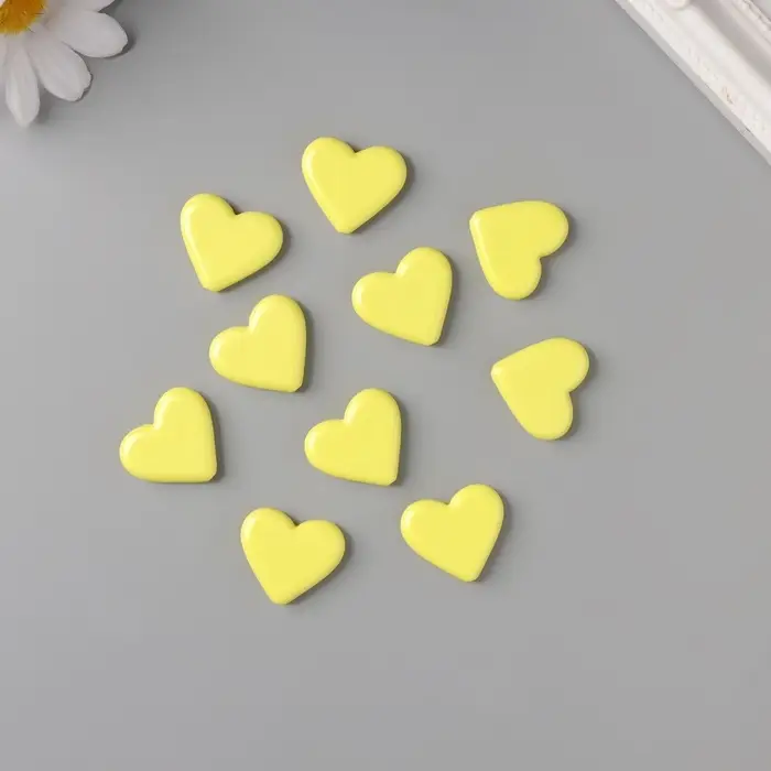 Бусины для творчества акрил "Сердечки гладкие" жёлтый 2,4х2х0,5 см