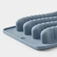 Форма для мармелада "Червячки" 20x10x1,5 см