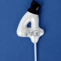 Свеча для торта &laquo;Джентельмен&raquo;, цифра 4, белая