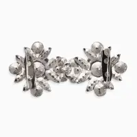 Зажим для кардигана "Ажур", гербер, цвет белый в серебре