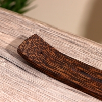 Подставка под благовония "Ом" пальма, рог 25 см Подставка под благовония "Ом" пальма, рог 25 см