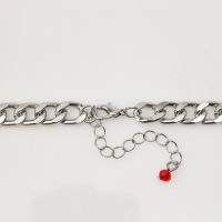 Колье &laquo;Крест&raquo; бусины с цепями, цвет чёрно-красный в серебре