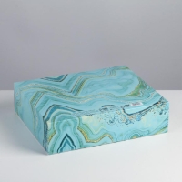 Коробка подарочная новогодняя складная &laquo;Волшебство&raquo;, 31 х 24.5 х 8 см, Новый год