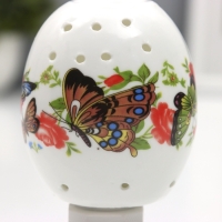 Светильник "Бабочка" 1х7Вт Е11 белый 7,5х7,5х12см Светильник "Бабочка" 1х7Вт Е11 белый 7,5х7,5х12см