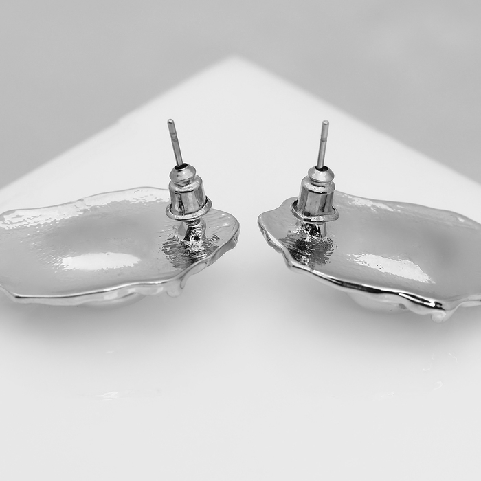 Серьги с жемчугом &laquo;Эксклюзив&raquo; мятые, цвет серебро