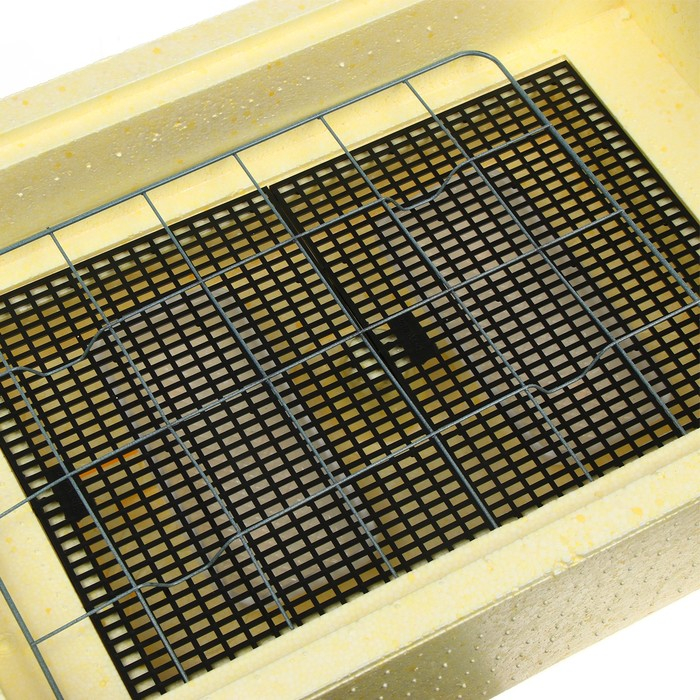 Инкубатор бытовой «Золушка», на 28 яиц, автоматический переворот, 220 В Инкубатор бытовой «Золушка», на 28 яиц, автоматический переворот, 220 В