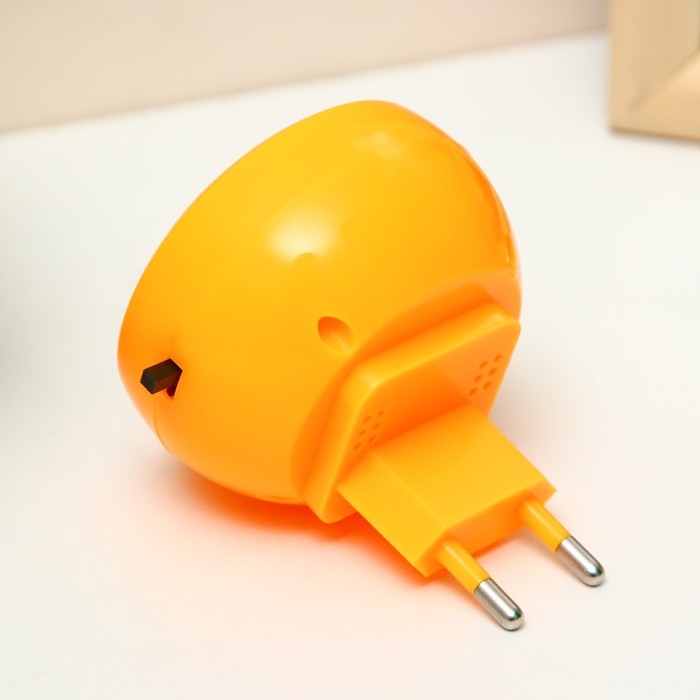 Ночник пластик LED 1W Ночник пластик LED 1W "Цитрус" 6,5х6,5х3,5 см RISALUX