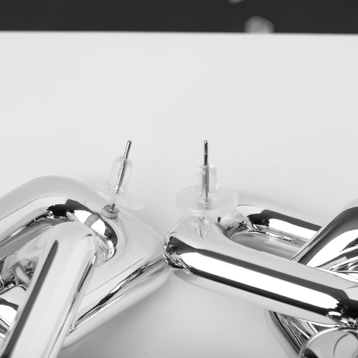 Серьги металл «Цепь» прямые углы, 3 звена, цвет серебро Серьги металл «Цепь» прямые углы, 3 звена, цвет серебро