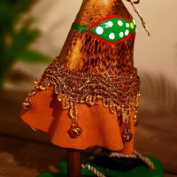 Сувенир "Утка в юбке" дерево 27 см Сувенир "Утка в юбке" дерево 27 см