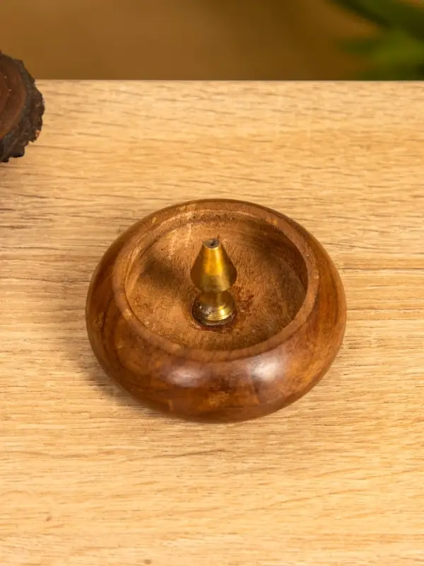 Подставка под благовония 7х7х4,6 см, дерево шишам