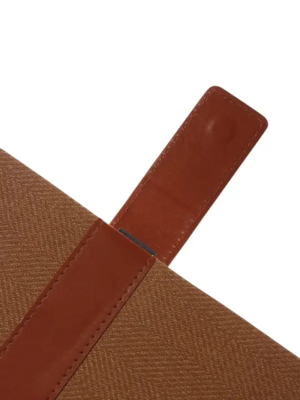 Ежедневник недатированный формат А5, с хлястиком, 128л, линия, пвх, Коричневый