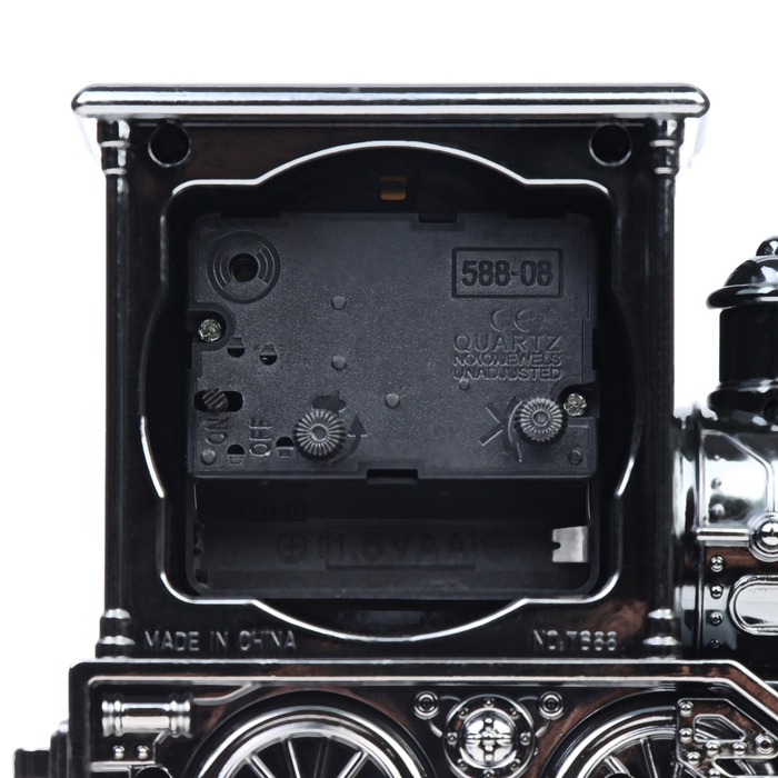 Часы настольные будильник детский &laquo;Паровоз&raquo;, циферблат d-6 см, 11&times;18 см