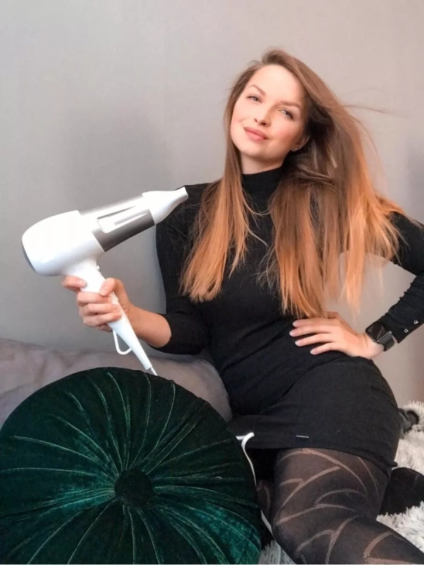 Фен для волос Powerline CV5930F0 с 2 насадками, 2400 Вт