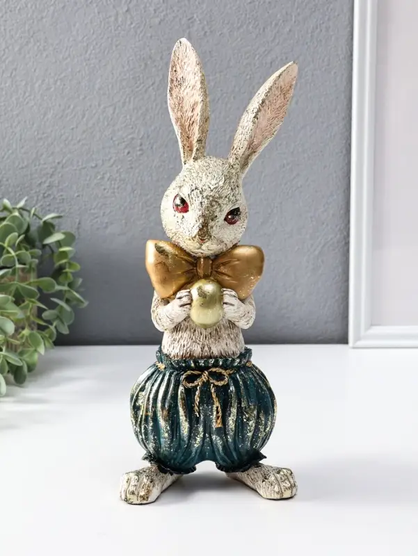Сувенир полистоун "Зайчик с золотым яичком" 12х9,5х30 см