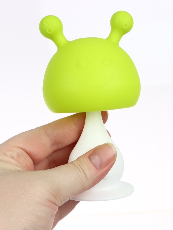 Прорезыватель силиконовый с погремушкой &laquo;Грибочек&raquo;, цвет зеленый, Крошка Я