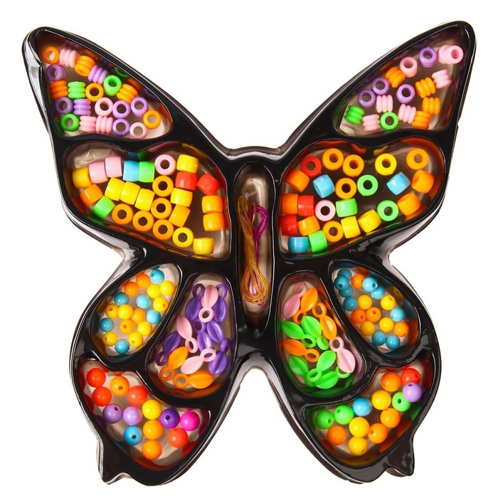 Набор для творчества «Студия украшений WINX» на блистере, феи Винкс, 10 видов бусин Набор для творчества «Студия украшений WINX» на блистере, феи Винкс, 10 видов бусин