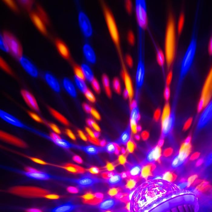 Световой прибор &laquo;Вокруг сферы&raquo; 12 см, Е27, динамик, пульт ДУ, свечение RGB