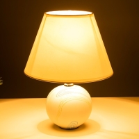 Настольная лампа "Аделла" Е14 40Вт белый 19,5х19,5х27,5 см Настольная лампа "Аделла" Е14 40Вт белый 19,5х19,5х27,5 см