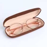 Футляр для очков на хлопушке, длина 16 см, цвет коричневый