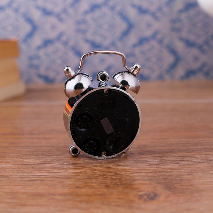 Часы настольные будильник "Классика", циферблат d-4 см, 6.5 х 4.5 см, хром