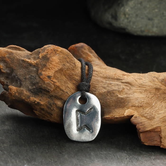 Амулет Амулет "Скандинавские Руны", руна ПЕРТ, 21х29мм, металлический