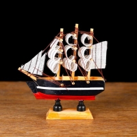 Корабль сувенирный малый &laquo;Дельфин&raquo;, борта синие с белой полосой, паруса белые, 3 &times; 10 &times; 10 см