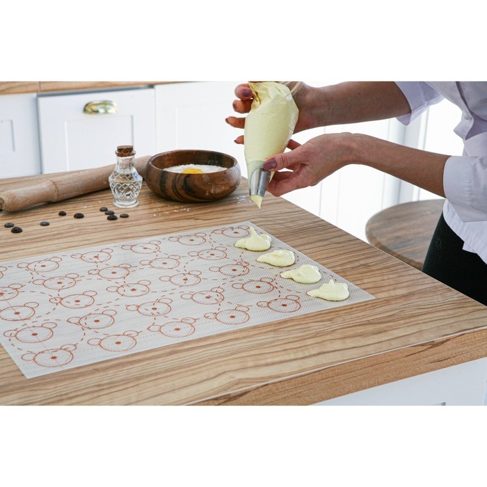 Коврик для выпечки армированный &laquo;Макарун. Ушки&raquo;, силикон, 42&times;29,5 см