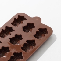 Форма для шоколада Доляна &laquo;Роботы&raquo;, силикон, 21&times;11&times;1,5 см, 12 ячеек