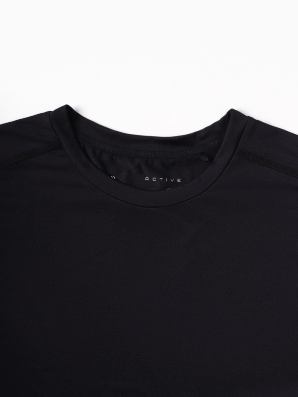 Футболка мужская Resport, р. 46, цвет чёрный, базовая, со вставками