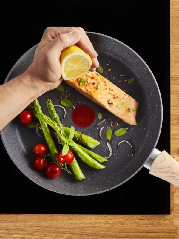 Сковорода Natural Force 30 см с антипригарным покрытием