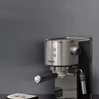 Кофеварка рожковая Virtuoso+ XP444C10 с ручным капучинатором