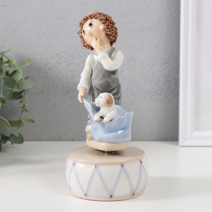 Сувенир керамика музыкальный "Кудрявый мальчишка с пёсиком" 8х8х17 см