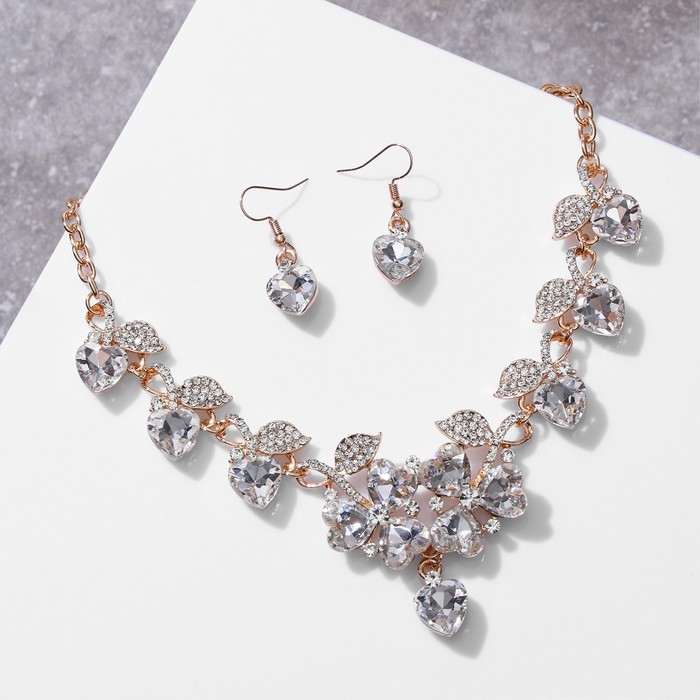 Набор 2 предмета: серьги, колье &laquo;Вернисаж&raquo; сердце и цветы, цвет белый в золоте, 42 см