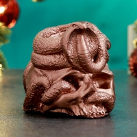 Новый год. Символ 2025. Подсвечник новогодний "Череп со змеей" 9см, медь Новый год. Символ 2025. Подсвечник новогодний "Череп со змеей" 9см, медь