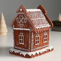 Сувенир полистоун свет "Пряничный домик" 14,5х11,5х16,5 см Сувенир полистоун свет "Пряничный домик" 14,5х11,5х16,5 см