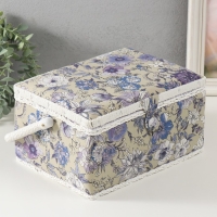 Шкатулка для рукоделия "Сиреневая цветочная поляна" 19х26х14,5 см Шкатулка для рукоделия "Сиреневая цветочная поляна" 19х26х14,5 см