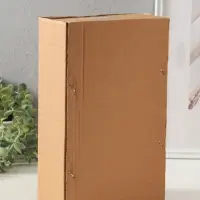 Сувенир керамика "Изогнутое пёрышко" белый с золотом 9х17,5х29,5 см