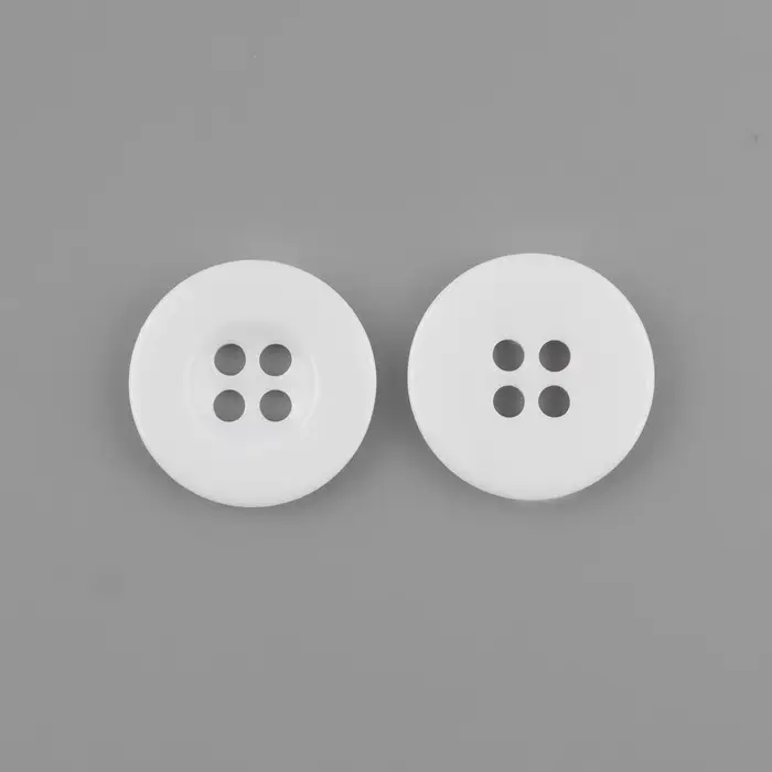 Пуговицы, 4 прокола, d=18 мм, набор 10 шт., белые