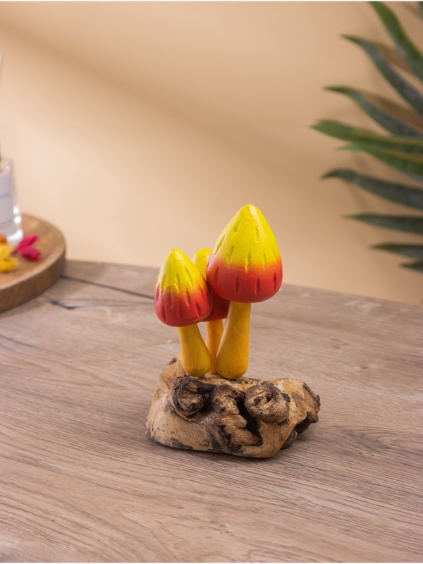 Сувенир "Грибочки" дерево, 14х8х15 см, цв. красно-желтый