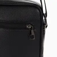 Сумка мужская, 21*7*25 см, отд на молнии, 2 н/карман, длин рег.ремень, черный