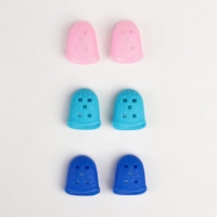 Напёрсток силиконовый, 2 × 2,5 см, 2 шт, цвет МИКС Напёрсток силиконовый, 2 × 2,5 см, 2 шт, цвет МИКС